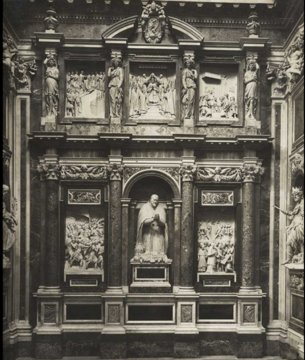 insieme monumento