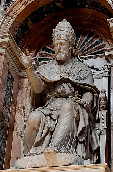 tomb_of_clement