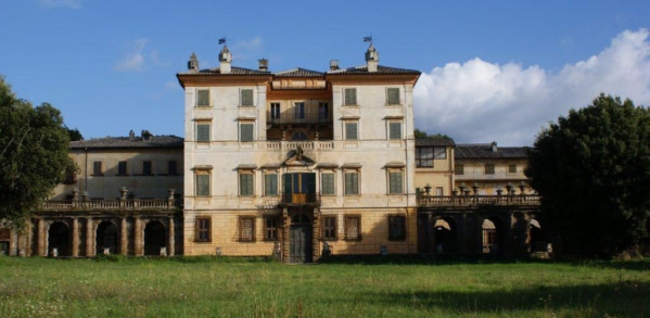 villa_taverna